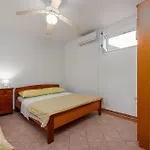 Apartment Gorgeous In With Wifi Lukoran