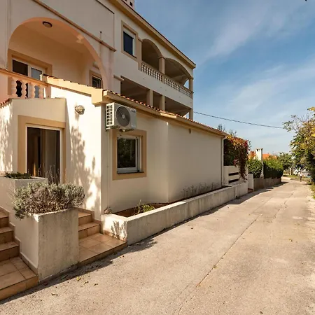 Gorgeous In With House Sea View Lukoran