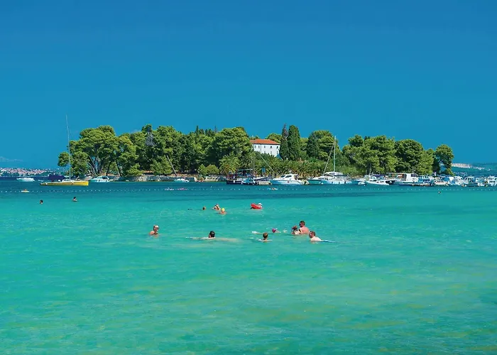 Appartement Gorgeous In With House Sea View Lukoran